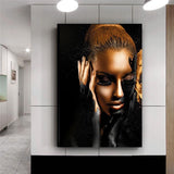 Black Gold African Art Woman Pittura a olio su tela - Avenila - Illuminazione, design e altro ancora
