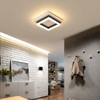 Luces de techo circulares en los pasillos - Avenila - Iluminación interior, diseño y más