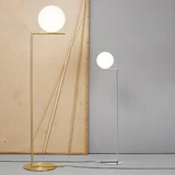 Lámpara LED de oro minimalista de lujo para el piso de la bola - Avenila - Iluminación Interior, Diseño y Más