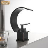 Llave para lavabo con cascada curva y elegante - Avenila Select - Avenila - Iluminación interior, diseño y más