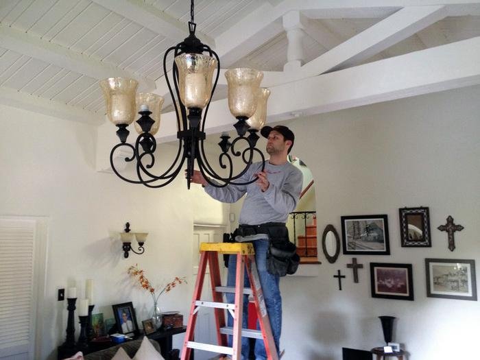 How Much Does it Cost to Install a Chandelier?