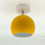 Plafonnier E27 en fer rond créatif Lampe de plafond nordique moderne à LED Macaron - Avenila - Éclairage intérieur, design et plus