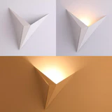 Lampes murales LED modernes et minimalistes de 3W en forme de triangle - Avenila - Éclairage intérieur, design et plus
