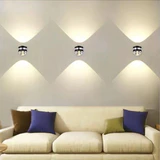 Lumière d'hôtel à LED RGB Up & Down - Avenila - Eclairage intérieur, design et plus