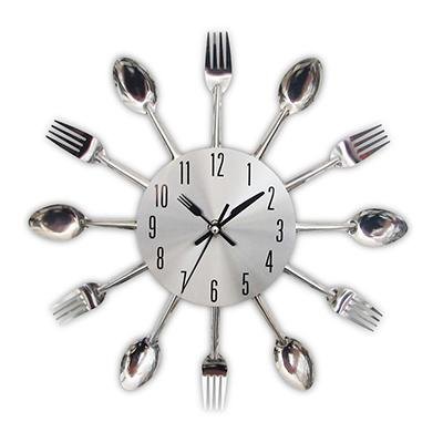 Cutlery Metal Kitchen Wall Clock Spoon Fork Creative Quartz Wall Mount