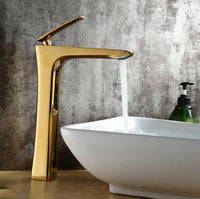Rubinetto di lusso per bagni con finitura dorata - Avenila - Illuminazione, design e altro ancora